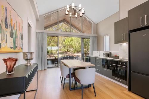 Peppers Hunter Valley AVC Apartment in Rothbury Peppers Hunter Valley AVC Apartment in Rothbury