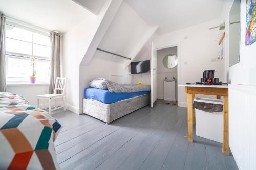 Palace Surf Lodge in Newquay Palace Surf Lodge in Newquay