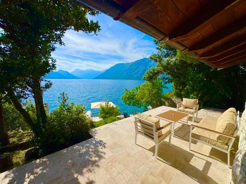 شرفة/ تراس, Villa Sunset, Dobrota in لجوتا شرفة/ تراس, Villa Sunset, Dobrota in لجوتا