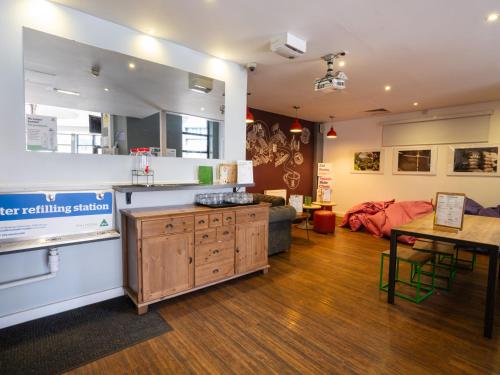 Facilities, YHA Manchester Hostel in Manchester Facilities, YHA Manchester Hostel in Manchester