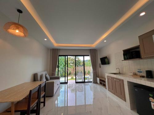 Prukrom Lanta Guesthouse in Baan Klong Khong Prukrom Lanta Guesthouse in Baan Klong Khong