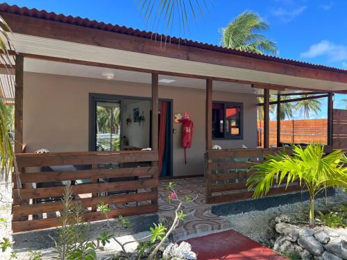 KoriKori House Fakarava III in Fakarava KoriKori House Fakarava III in Fakarava