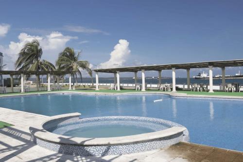 New Washington Hotel in Colón New Washington Hotel in Colón