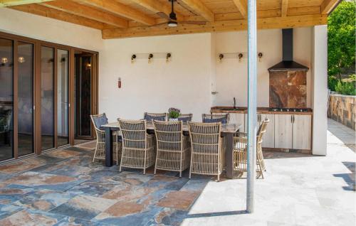 A szálláshely kívülről, Ferienhaus Mit Pool in Ratsch An Der Weinstrasse A szálláshely kívülről, Ferienhaus Mit Pool in Ratsch An Der Weinstrasse