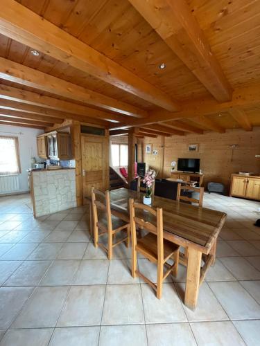 Létesítmények, Maison 100m2 - 3 chambres in Villar-Saint-Pancrace Létesítmények, Maison 100m2 - 3 chambres in Villar-Saint-Pancrace