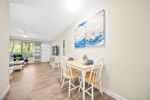 Létesítmények, Riverwatch in Jensen Beach (Florida) Létesítmények, Riverwatch in Jensen Beach (Florida)