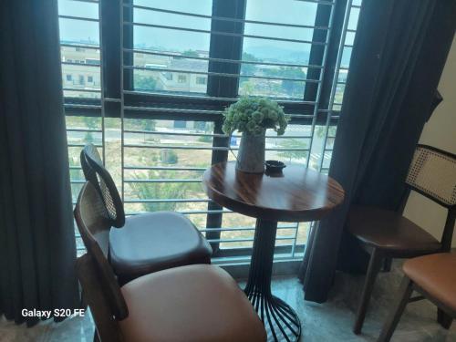 Balcony/terrace, Kieu Trang Homestay Đa Nang near Golden Bridge Balcony/terrace, Kieu Trang Homestay Đa Nang near Golden Bridge