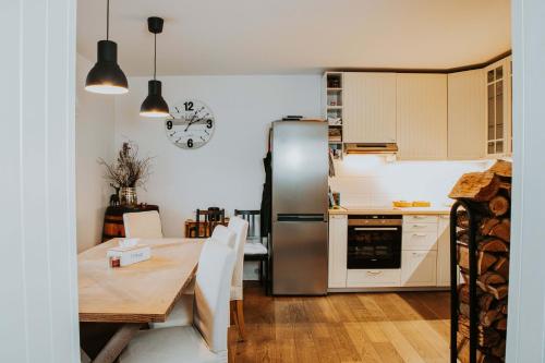 Konyha, Luxury house in Krkonoše - Bukanda (Luxury house in Krkonose - Bukanda) in Svoboda Nad Upou Konyha, Luxury house in Krkonoše - Bukanda (Luxury house in Krkonose - Bukanda) in Svoboda Nad Upou