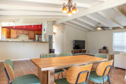Beauty of San Diego in Clairemont Mesa East Beauty of San Diego in Clairemont Mesa East