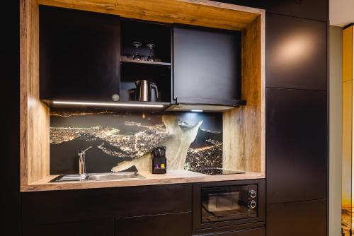 Konyha, Rioca Hafeninsel Posto 8 in Offenbach Konyha, Rioca Hafeninsel Posto 8 in Offenbach