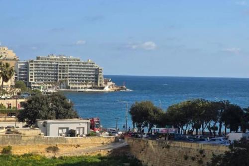 Inhawi Boutique Hostel in Sliema Inhawi Boutique Hostel in Sliema
