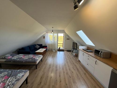 Apartament z tarasem i widokiem na las in Okragle Apartament z tarasem i widokiem na las in Okragle