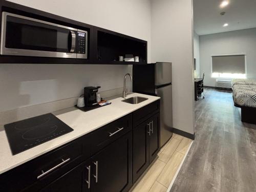 Studio 6 Dallas, TX – Fair Park in Claremont Studio 6 Dallas, TX – Fair Park in Claremont