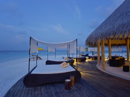 Bar/lounge, Drift Thelu Veliga Retreat in South Ari Atoll Bar/lounge, Drift Thelu Veliga Retreat in South Ari Atoll