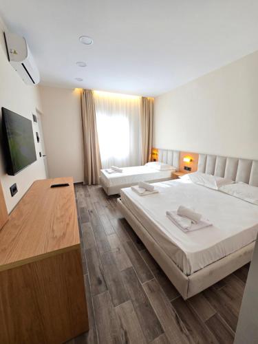 Azure Hotel Dhermi in Влёра Azure Hotel Dhermi in Влёра
