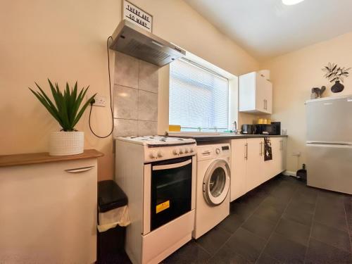 Sherry's 2 Bed Guest House in Abbey Sherry's 2 Bed Guest House in Abbey