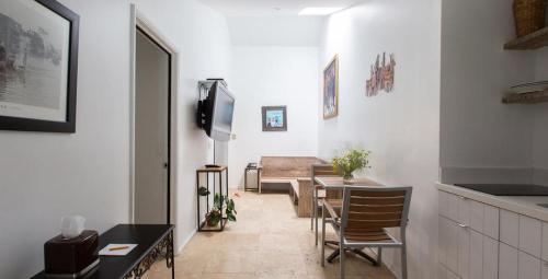 Su Casa at Venice Beach in Venice Beach Su Casa at Venice Beach in Venice Beach