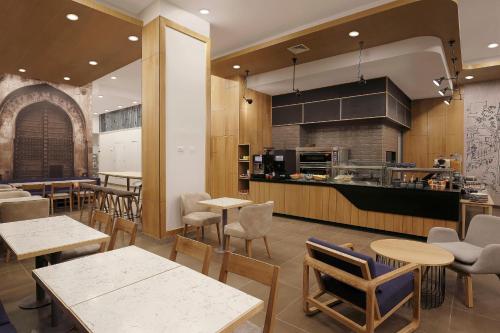 Phòng họp/ hội nghị, Holiday Inn Express Pune Hinjewadi By IHG in Pune Phòng họp/ hội nghị, Holiday Inn Express Pune Hinjewadi By IHG in Pune