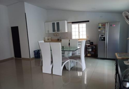 Villa luna casa quinta in Girardot Villa luna casa quinta in Girardot