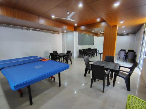 المرافق الترفيهية, Aakaar Valley in Moleshwar المرافق الترفيهية, Aakaar Valley in Moleshwar