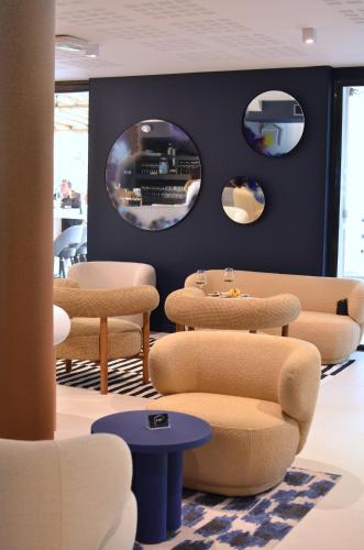 Pub/Lounge, Le Prose Hotel in La Grande Motte Pub/Lounge, Le Prose Hotel in La Grande Motte