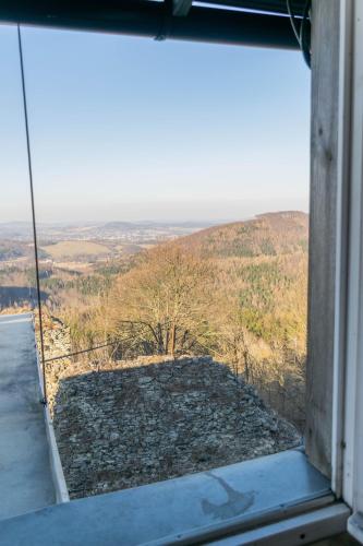 景觀, Hrad Tolštejn - turistické ubytování (Hrad Tolstejn - turisticke ubytovani) in 哲汀泊德勒瓦 景觀, Hrad Tolštejn - turistické ubytování (Hrad Tolstejn - turisticke ubytovani) in 哲汀泊德勒瓦