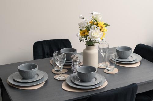 บริการและสิ่งอำนวยความสะดวก, Perfect for Silverstone Free Parking Stylish 2BR in บักกิ้งแฮม บริการและสิ่งอำนวยความสะดวก, Perfect for Silverstone Free Parking Stylish 2BR in บักกิ้งแฮม