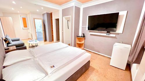 Hotel zur Loreley - Garni in Санкт Гоар Hotel zur Loreley - Garni in Санкт Гоар