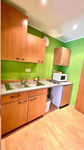 кухня, Hotel zur Loreley - Garni in Санкт Гоар кухня, Hotel zur Loreley - Garni in Санкт Гоар