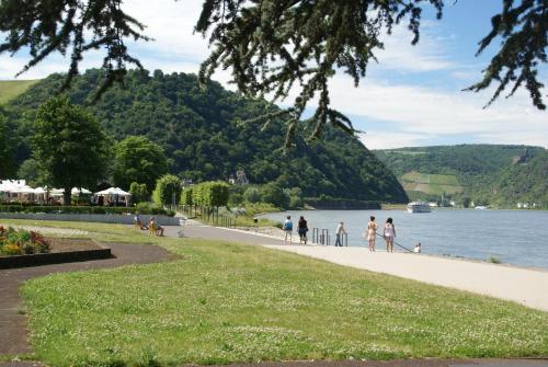 Hotel zur Loreley - Garni in Санкт Гоар Hotel zur Loreley - Garni in Санкт Гоар