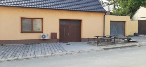 A szálláshely kívülről, Apartmán u Dejva Zaječí (Apartman u Dejva Zajeci) in Zajeci A szálláshely kívülről, Apartmán u Dejva Zaječí (Apartman u Dejva Zajeci) in Zajeci