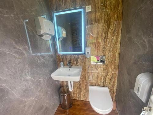 Glamping Tent - Tara Place in โปลยา Glamping Tent - Tara Place in โปลยา