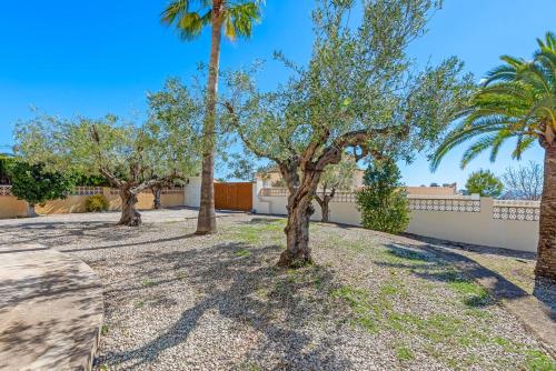 Three-Bedroom Villa image 1