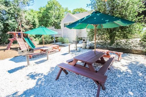 The Holly Tree Resort Hotel a VRI Resort in West Yarmouth The Holly Tree Resort Hotel a VRI Resort in West Yarmouth