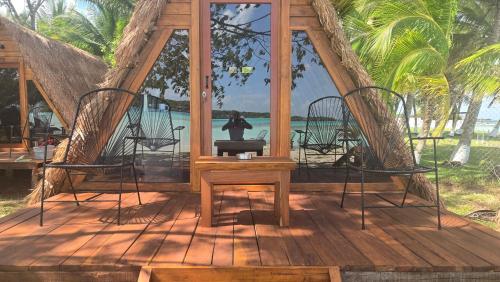 Playa Laguna Bacalar Beach Front in Magisterial Playa Laguna Bacalar Beach Front in Magisterial