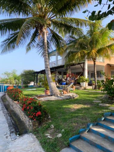 Quinta Arrecife in Higuerote Quinta Arrecife in Higuerote