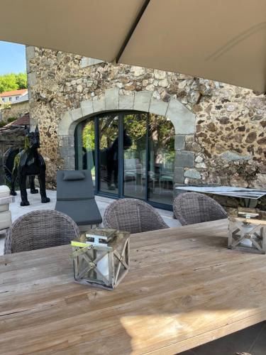 Le mas de pierre in La Fouillade Le mas de pierre in La Fouillade