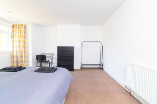 Osborne Road Guest House Room 5 in Portswood Osborne Road Guest House Room 5 in Portswood