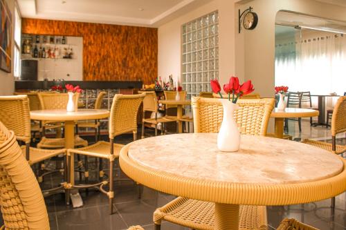 ผับ/เลาจน์, Hotel Nacional Inn Guaruja in กวารุจ้า ผับ/เลาจน์, Hotel Nacional Inn Guaruja in กวารุจ้า