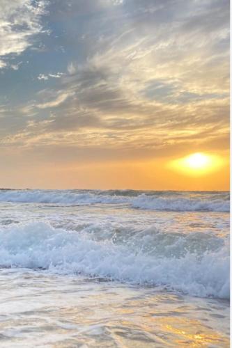 Happiness Beach Villa in Al Marfa' Happiness Beach Villa in Al Marfa'