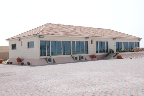 Happiness Beach Villa in Al Marfa' Happiness Beach Villa in Al Marfa'