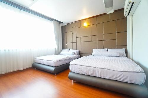 Pipim villa near Sriracha Tiger Zoo Pipim villa near Sriracha Tiger Zoo