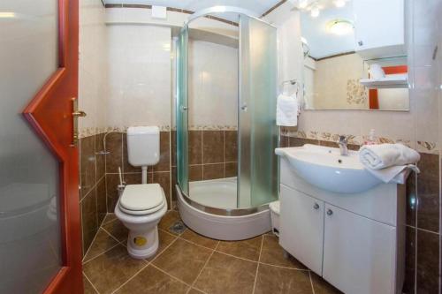 Apartment image 2