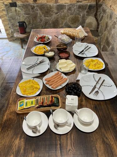 Villa Obcha - Whispering Vines Guesthouse in Baghdati Villa Obcha - Whispering Vines Guesthouse in Baghdati