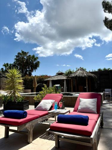 Zwembad, La Villa Dune, Hôtel & Spa (La Villa Dune, Hotel & Spa) in Saint-Tropez Zwembad, La Villa Dune, Hôtel & Spa (La Villa Dune, Hotel & Spa) in Saint-Tropez