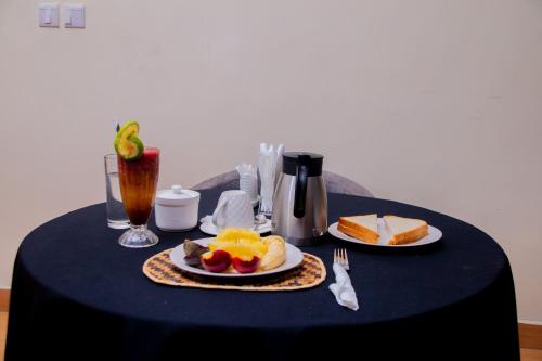 Maistas ir gėrimai, Rond Point Gorilla Boutique and Apartments - KINIGI in Kinigi Maistas ir gėrimai, Rond Point Gorilla Boutique and Apartments - KINIGI in Kinigi