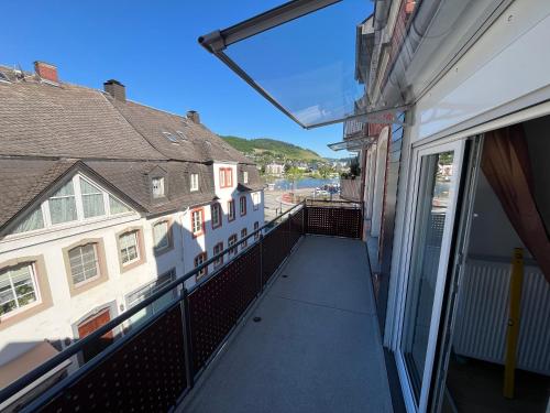 Erkély/terasz, Ferienwohnungen und Appartements - Haus Budinger in Alf Erkély/terasz, Ferienwohnungen und Appartements - Haus Budinger in Alf