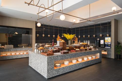 Food and beverages, Arthur Hotel Liwan COCO Park Guangzhou-24H Coffee&Low Tea By Paco Group in Fangcun District Food and beverages, Arthur Hotel Liwan COCO Park Guangzhou-24H Coffee&Low Tea By Paco Group in Fangcun District