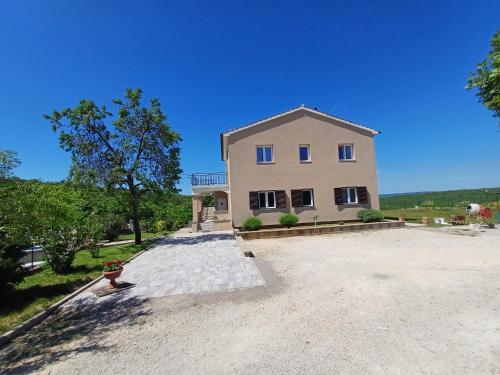 A szálláshely kívülről, Apartman Aurora Salakovci in Bartici A szálláshely kívülről, Apartman Aurora Salakovci in Bartici