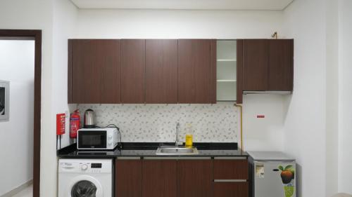 Kitchen, Golden Homes 2 near Dubai International City Kitchen, Golden Homes 2 near Dubai International City